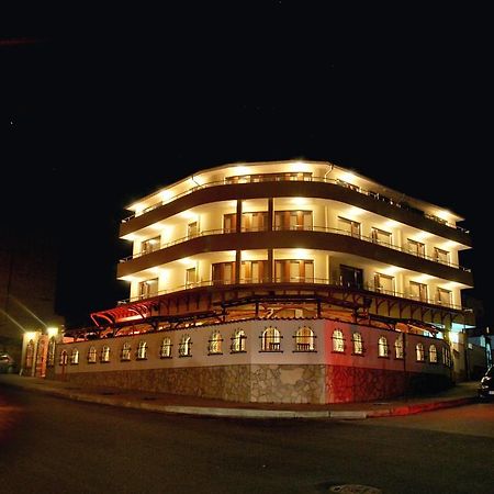 Family Hotel St. Constantine And Helena Ιβαΐλοβγκραντ Εξωτερικό φωτογραφία